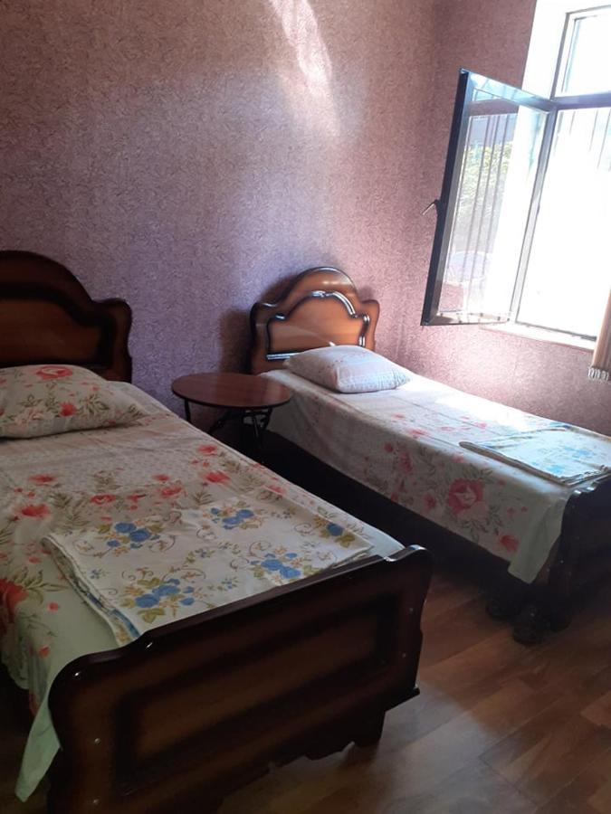 Temuriroom Pʼotʼi Екстериор снимка